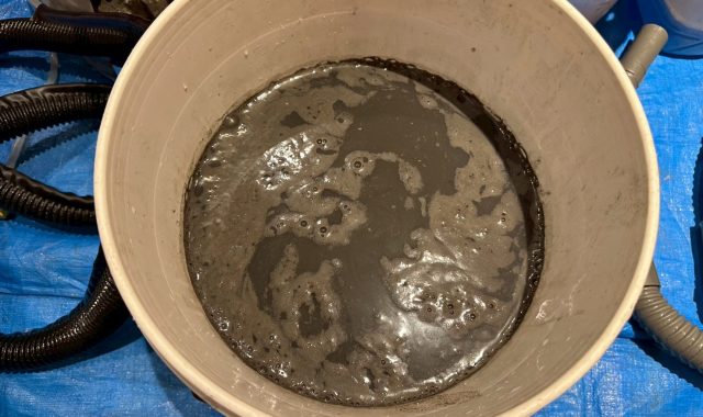 愛知県名古屋市中区　焼肉屋(テナント)カーペットクリーンニング定…