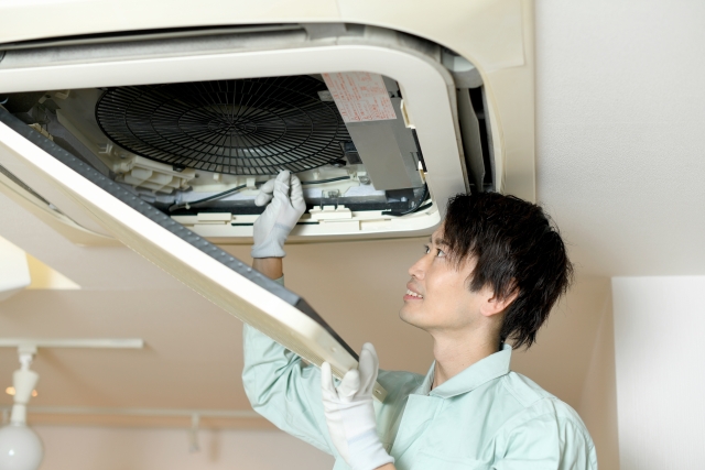 店舗清掃で失敗しない業者選びの比較ポイント